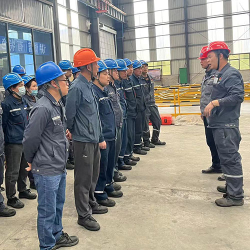 122cc太阳集成游戏新材开展消防应抢救援演练